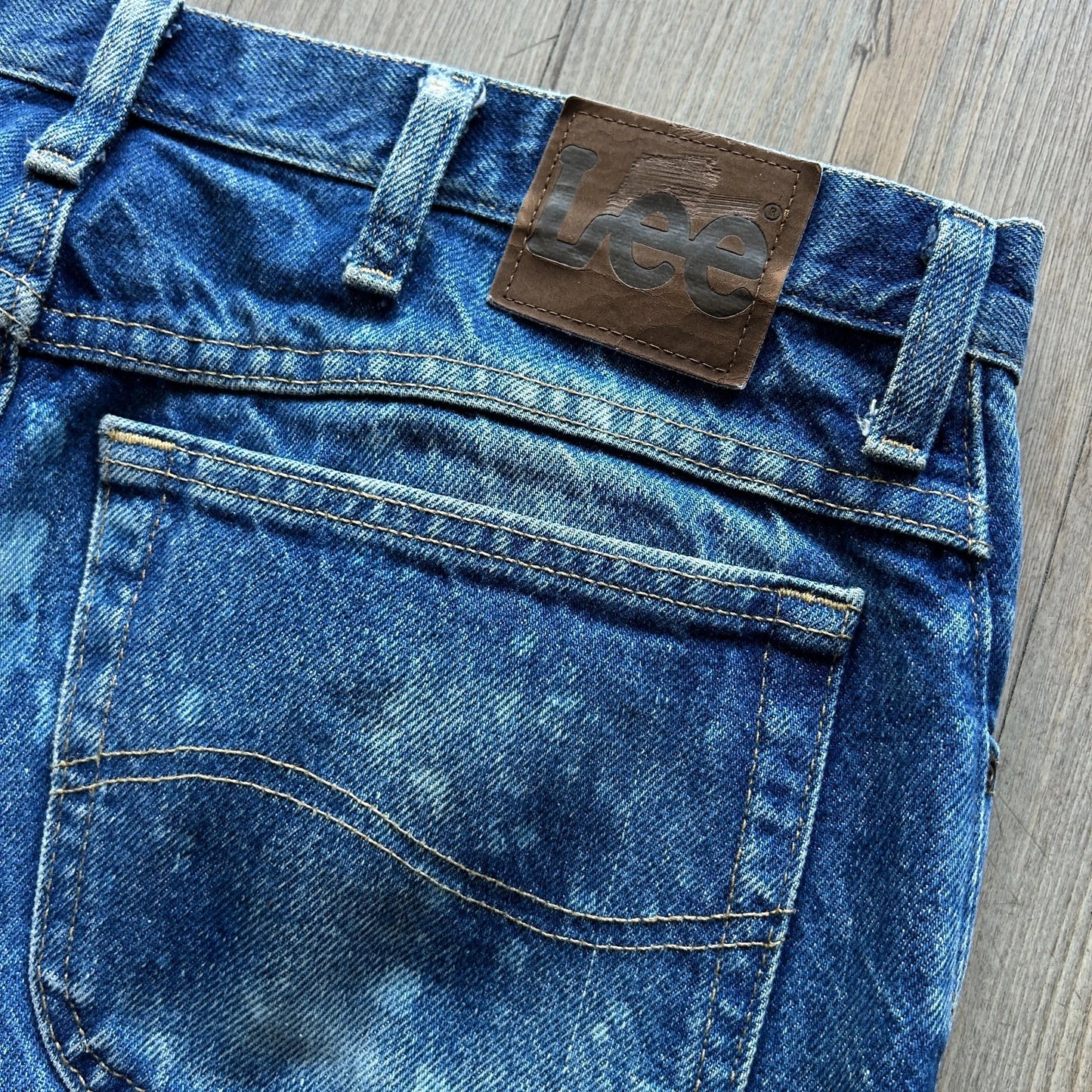 VINTAGE | Lee Faded Mended Paint Splatter Blue Jeans Pants sz W35 L32