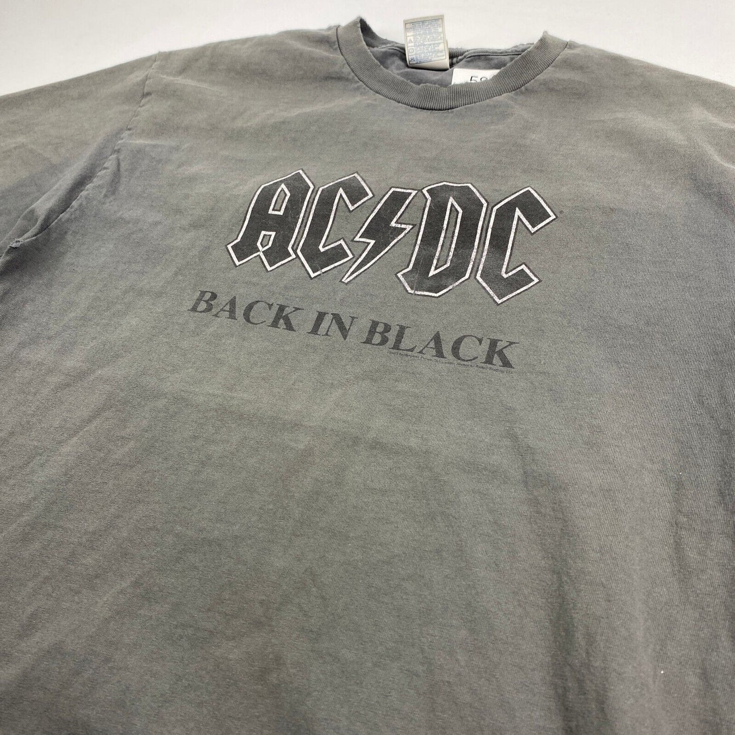 VINTAGE ACDC Back In Black Faded Band T-Shirt sz Large Men