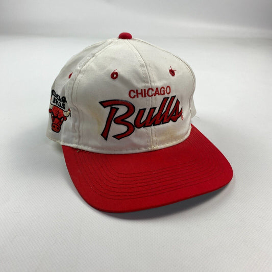 VINTAGE 90s Chicago Bulls Script Sports Specialties Twill Snapback Hat sz OS