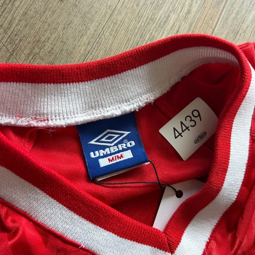 1990s | UMBRO Teamwear #88 Football Jersey T-Shirt sz M/L
