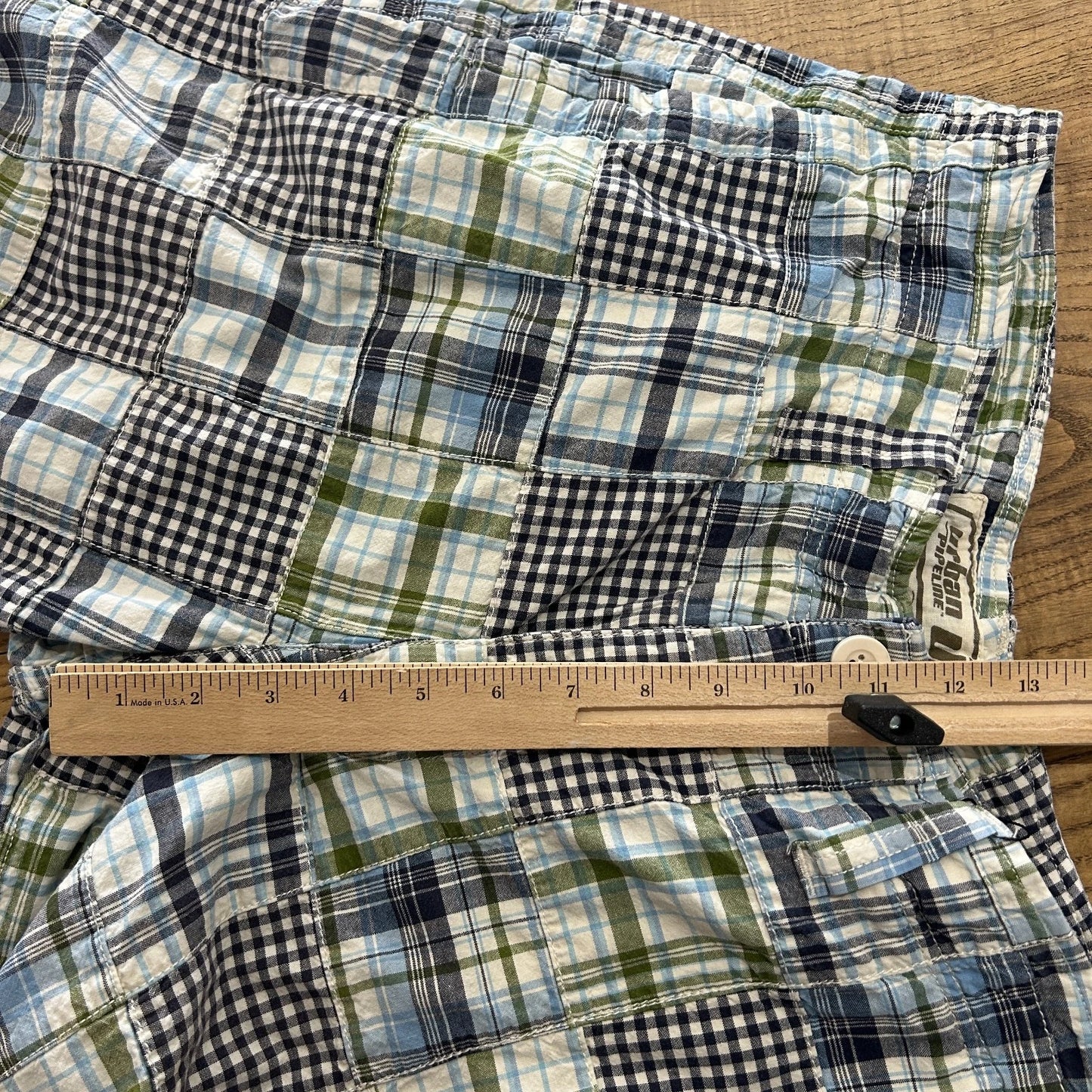 VINTAGE | Madras Plaid Loose Fit Y2K Shorts sz W33