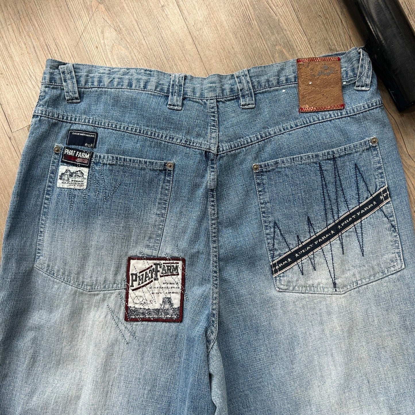 VINTAGE Y2K | Phat Farm Baggy Detailed Denim Jeans Pants sz W40 L34