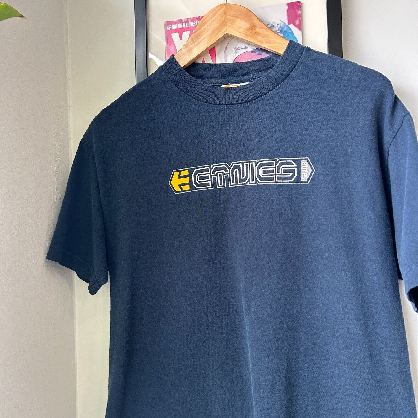VINTAGE | ETNIES Skateboarding Logo T-Shirt sz M Adult