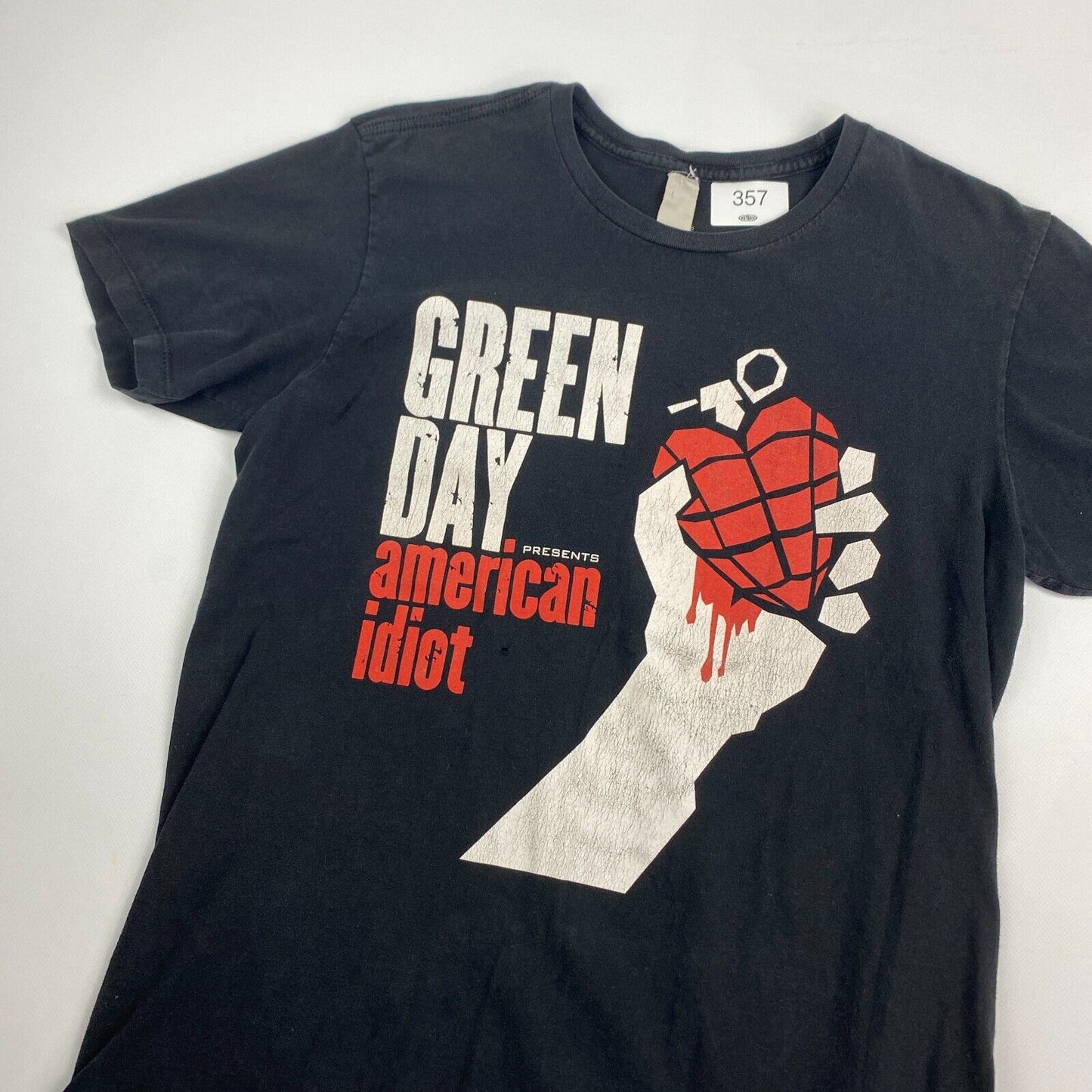 VINTAGE Green Day American Idiot Black Band T-Shirt sz Medium Men