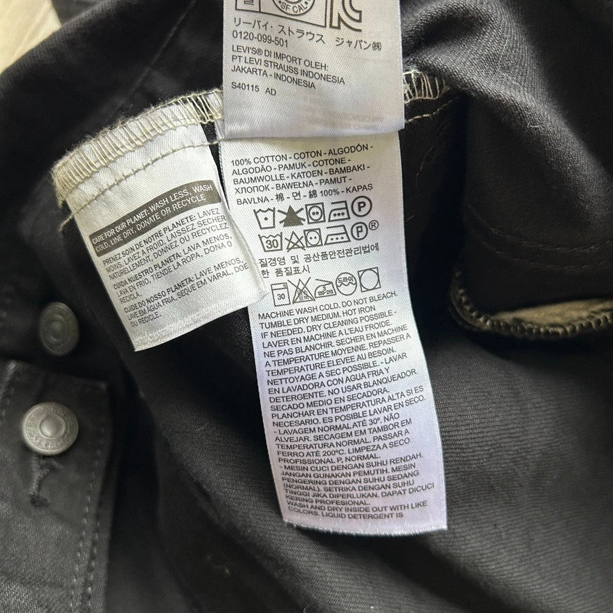 VINTAGE | Levis Red Tab Black Denim Trucker Jean Jacket sz S