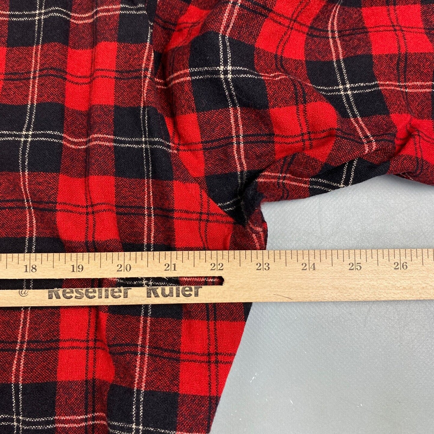 VINTAGE 90s Pendleton Red Wool Plaid Flannel Button Up Shirt sz Large Adult
