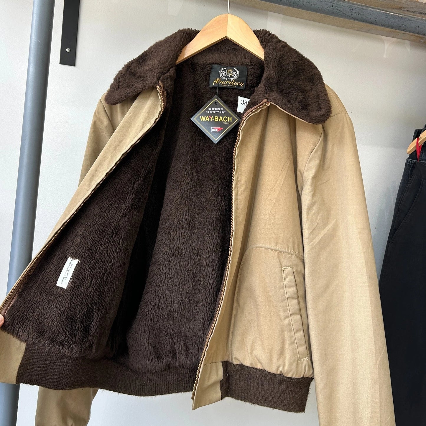 VINTAGE | Aberdeen Faux Fur Collar Bomber Jacket sz L 44