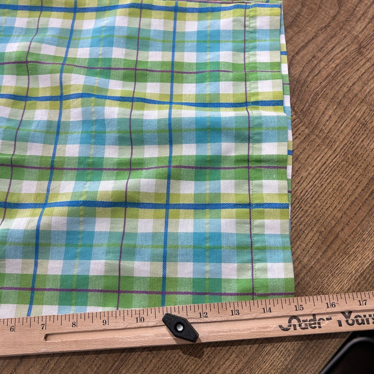 VINTAGE | Beyond The Limit Plaid Baggy Fit Y2K Shorts sz W36