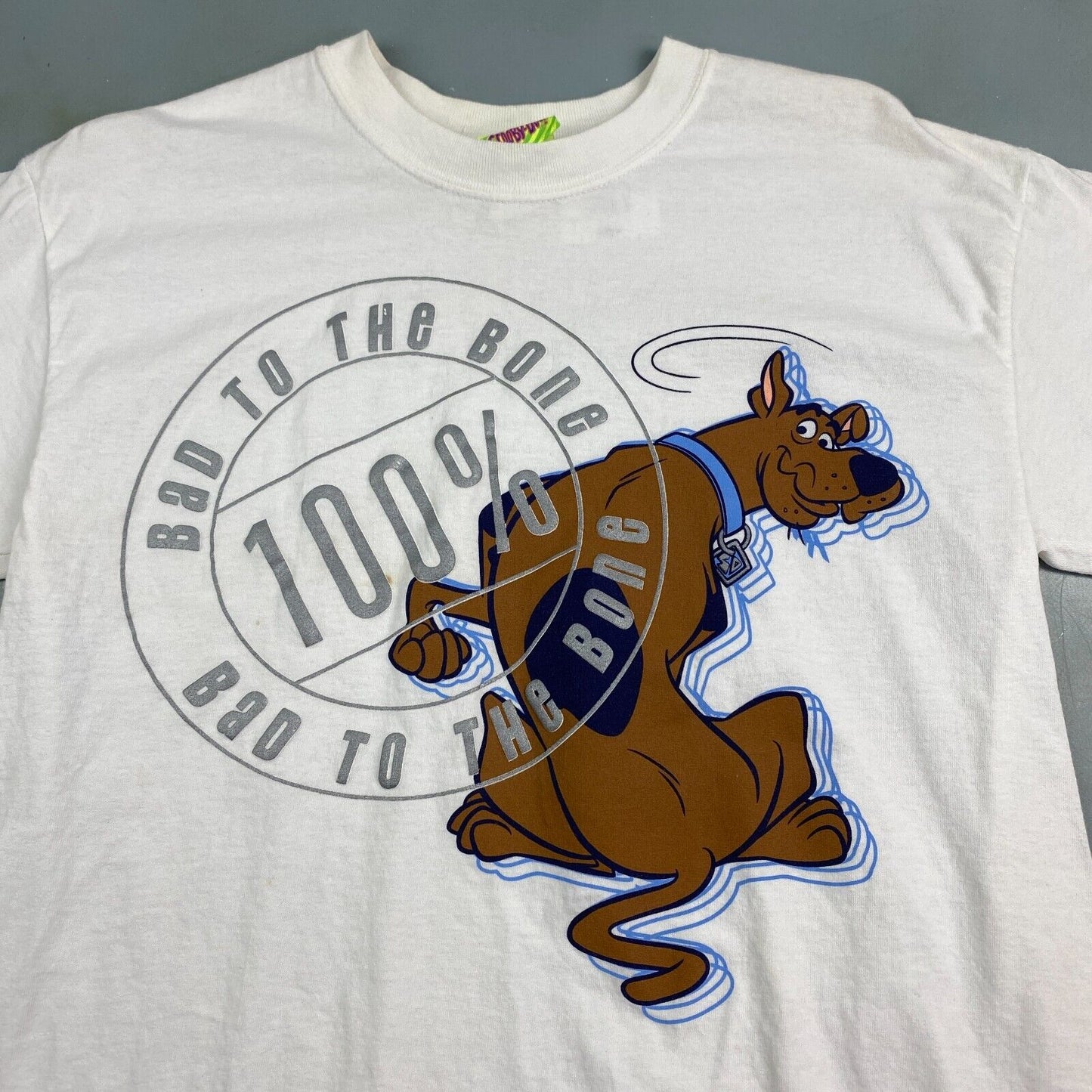VINTAGE Bad To The Bone Scooby Doo Cartoon T-Shirt sz Medium Men