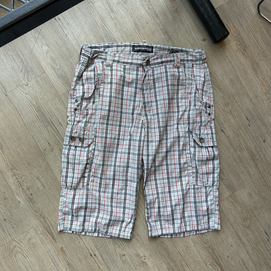 VINTAGE | Bagarda Loose Fit Plaid Cargo Shorts sz W34