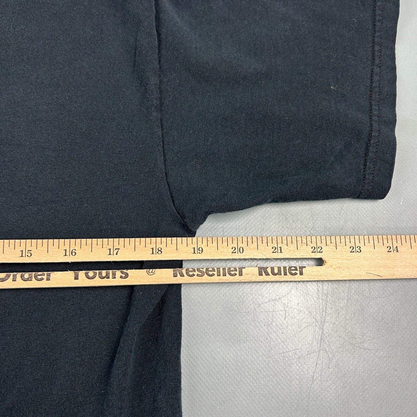 VINTAGE 2005 | FOO FIGHTERS Portrait Band T-Shirt sz M Adult