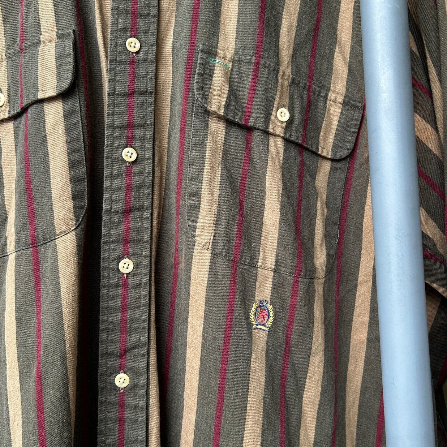 VINTAGE 90s | Tommy Hilfiger Crest Button Down Shirt sz L