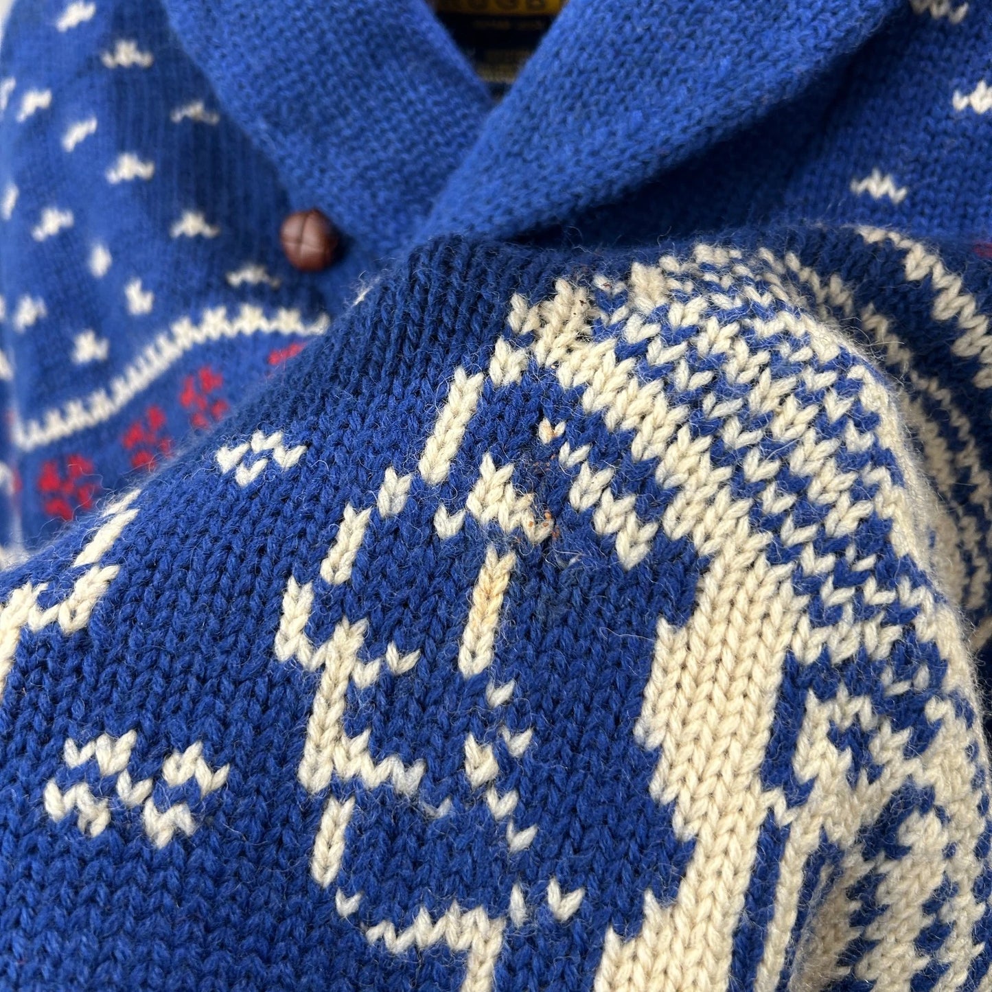 VINTAGE | Ralph Lauren RUGBY Indian Head Shawl Knit Sweater sz L