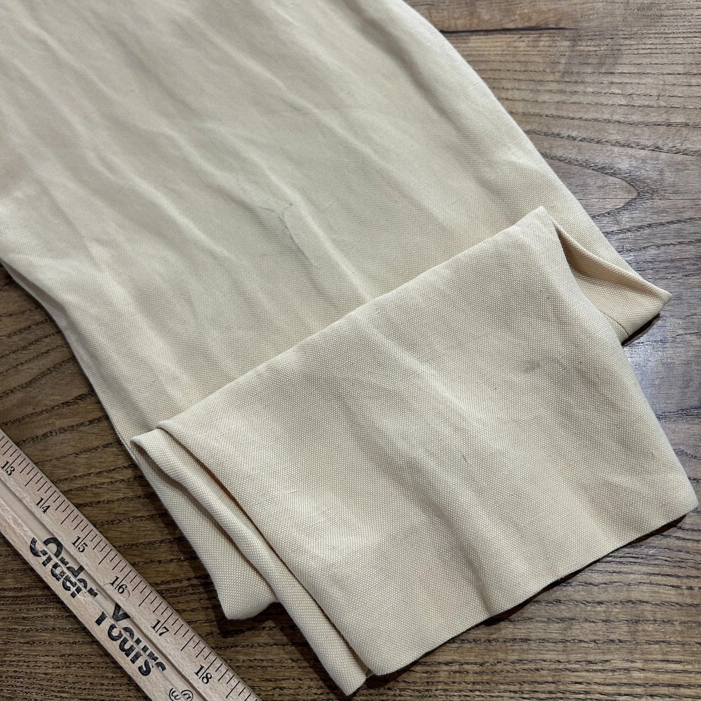 VINTAGE | Giorgio Armani Le Collezioni Cream Trouser Pants sz 12 W29 L30