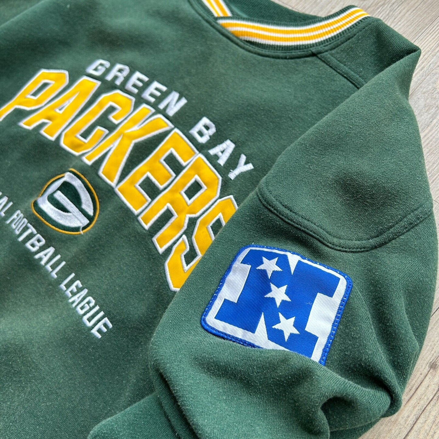 VINTAGE 90s | NFL Green Bay Packers Lee Sport Football Sweater sz L Adult