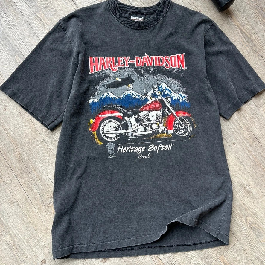 VINTAGE 90s | Harley Davidson Heritage Softail Canada Faded Biker T-Shirt sz M/L